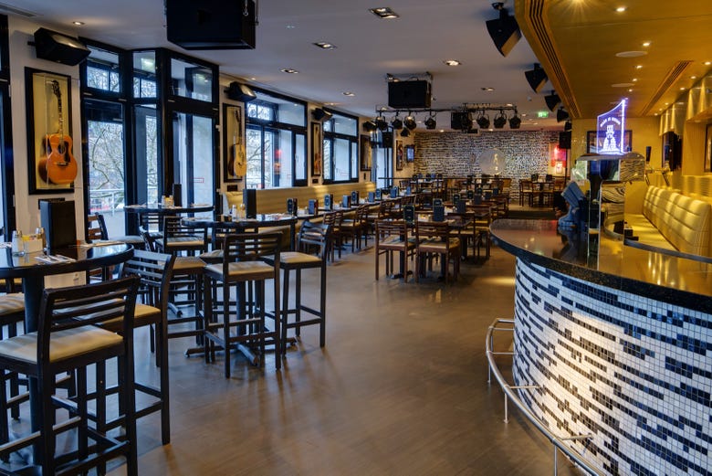 Inside the Hard Rock Cafe Cologne