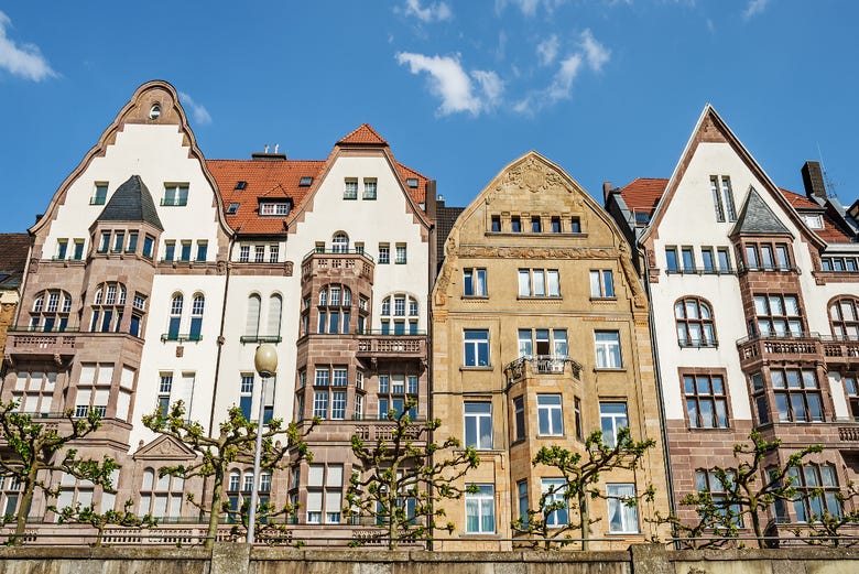 I pittoreschi edifici del centro di Düsseldorf