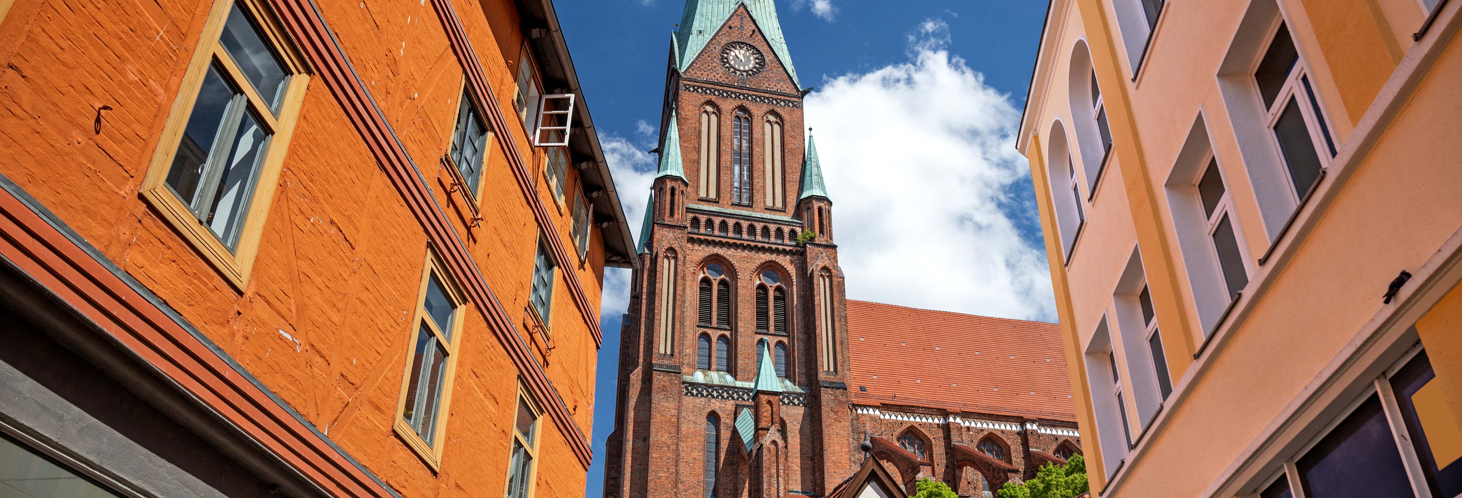 Tour privado por Schwerin con guía en español
