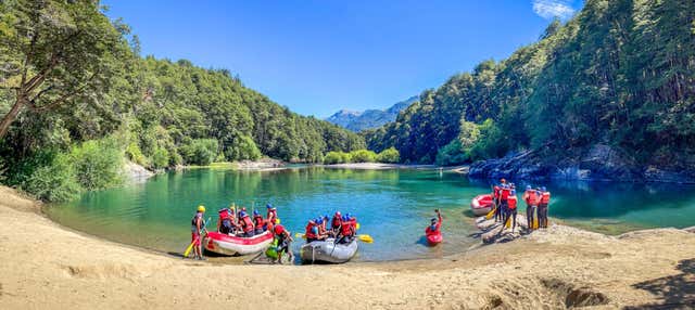 Rafting en la zona fronteriza de Río Manso