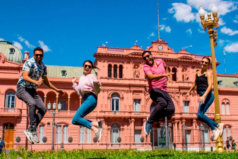 The photo tour at the iconic Casa Rosada