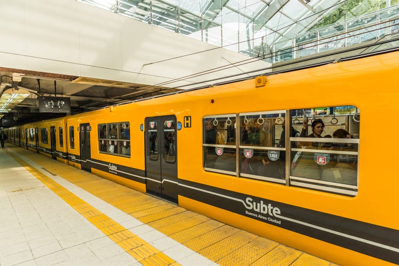 Viajando en el metro de Buenos Aires