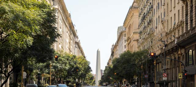 Tour por Buenos Aires + Paseo en barco con almuerzo