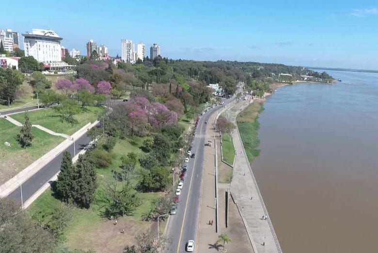 Passeio De Barco Pelo Rio Parana Saindo De Santa Fe