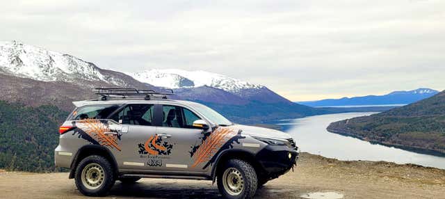 Excursión en todoterreno a los lagos Escondido y Fagnano
