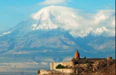 Excursión a Khor Virap, Noravank y Areni-1