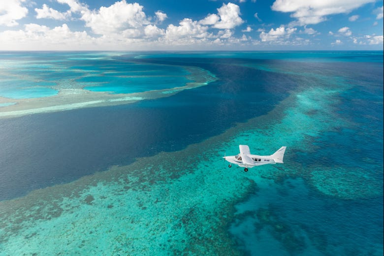 Profitez du vol en avion de tourisme dans les Îles Whitsundays