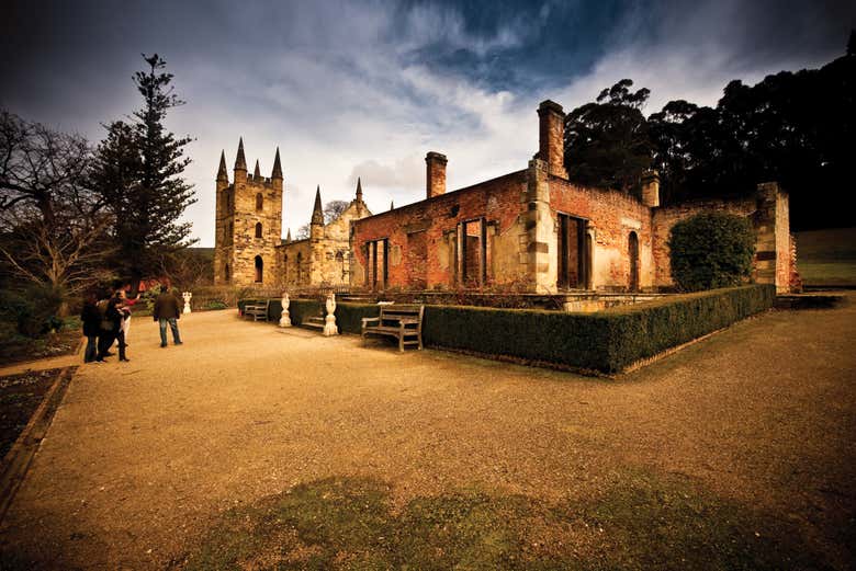 Port Arthur Bus Transfer from Hobart Book at