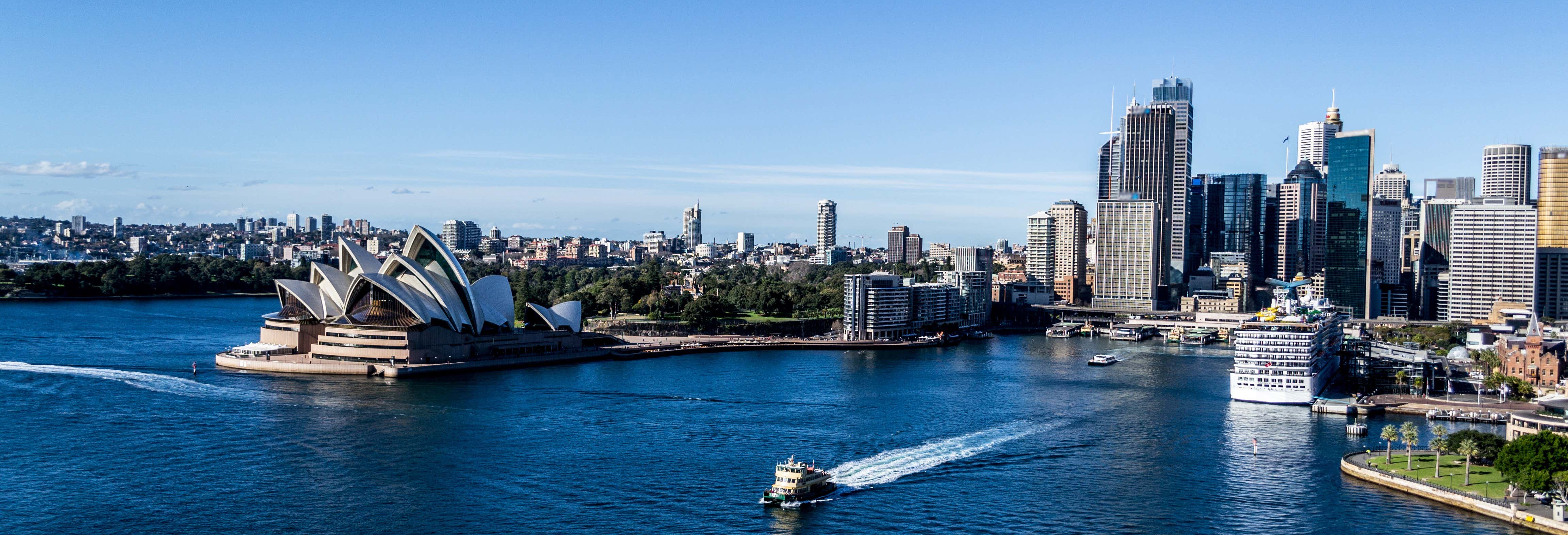 Paseo En Barco Por La Bahia De Sidney Reserva En Civitatis Com