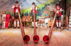 Espectáculo tirolés con cena y música en directo