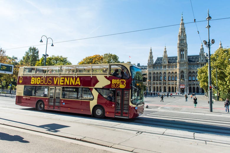 Percorrendo Vienna in autobus