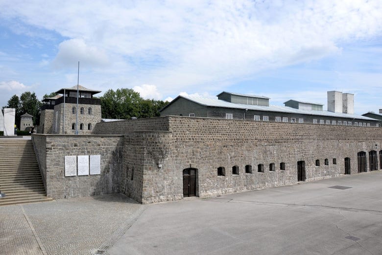 Excursão ao campo de concentração de Mauthausen