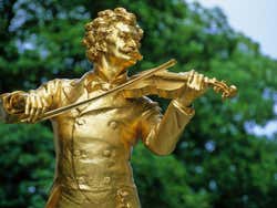 Statue of Johann Strauss in the Stadtpark