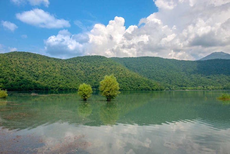 Lago Nohur, paraíso natural