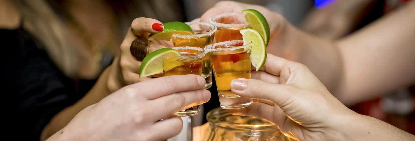 Pub Crawl ¡Tour de fiesta por La Paz!