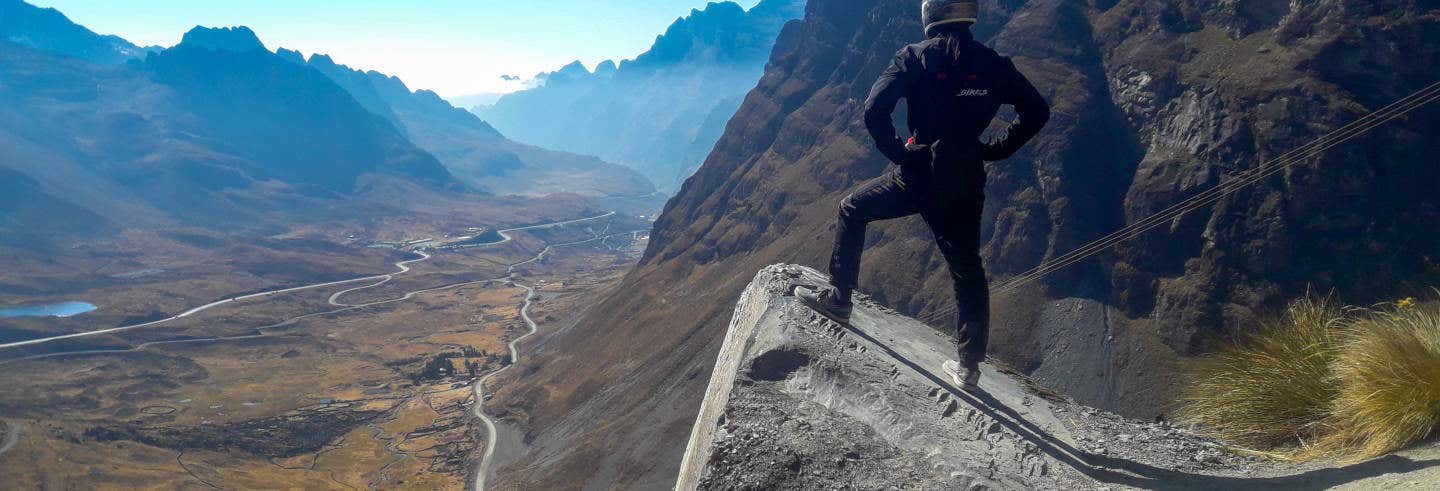 Tour en bicicleta por la Ruta de la Muerte + Tirolina