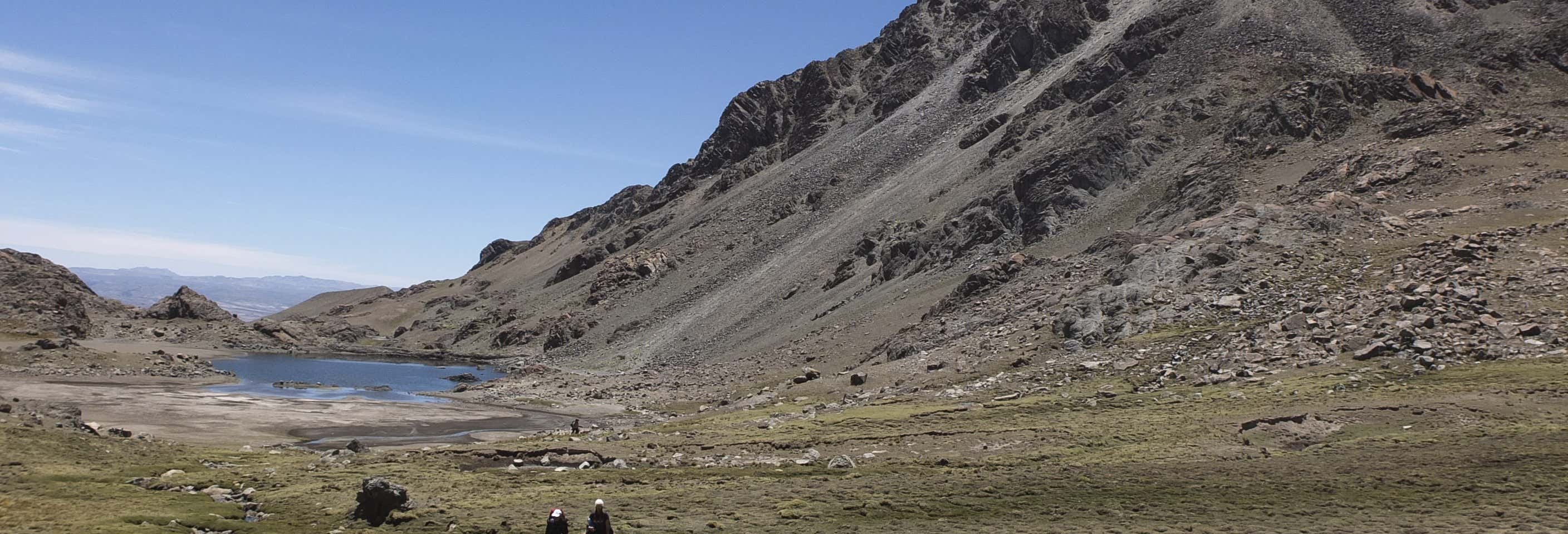 Senderismo por las lagunas del Kari Kari