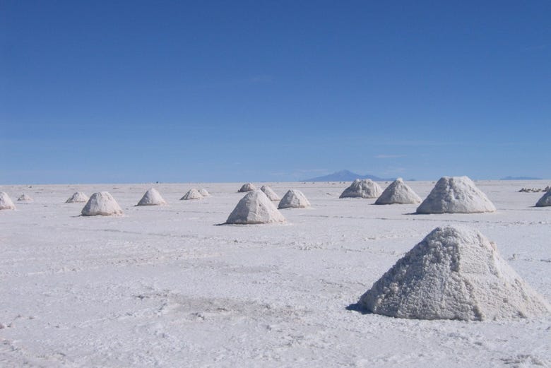 Montañas de sal en Uyuni