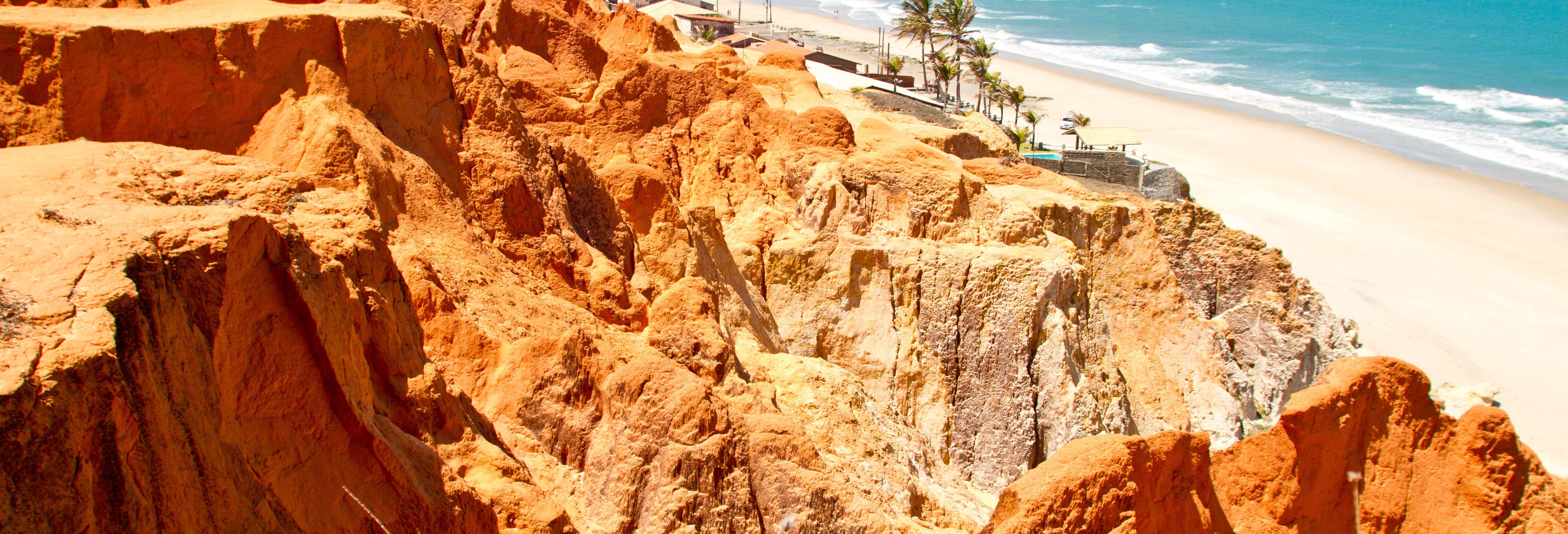 Excursão à praia de Morro Branco