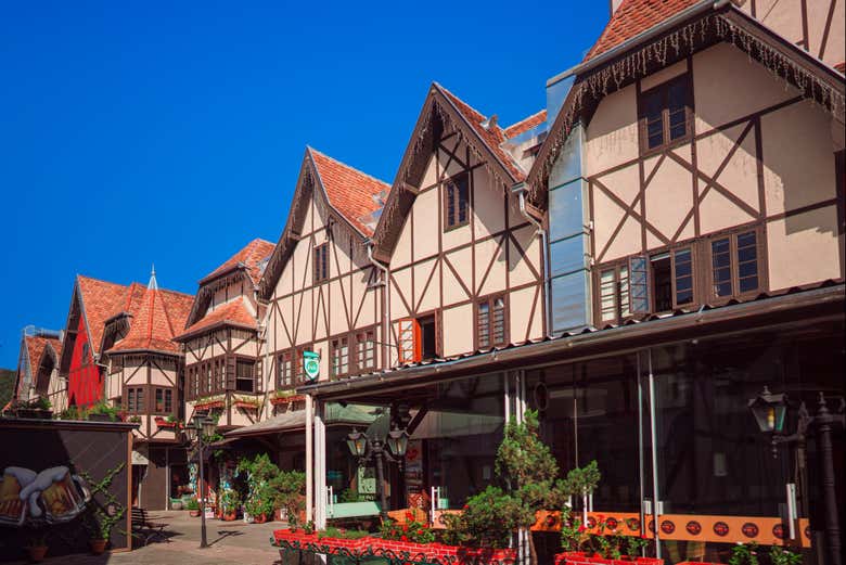Excursión a Blumenau, Navegantes