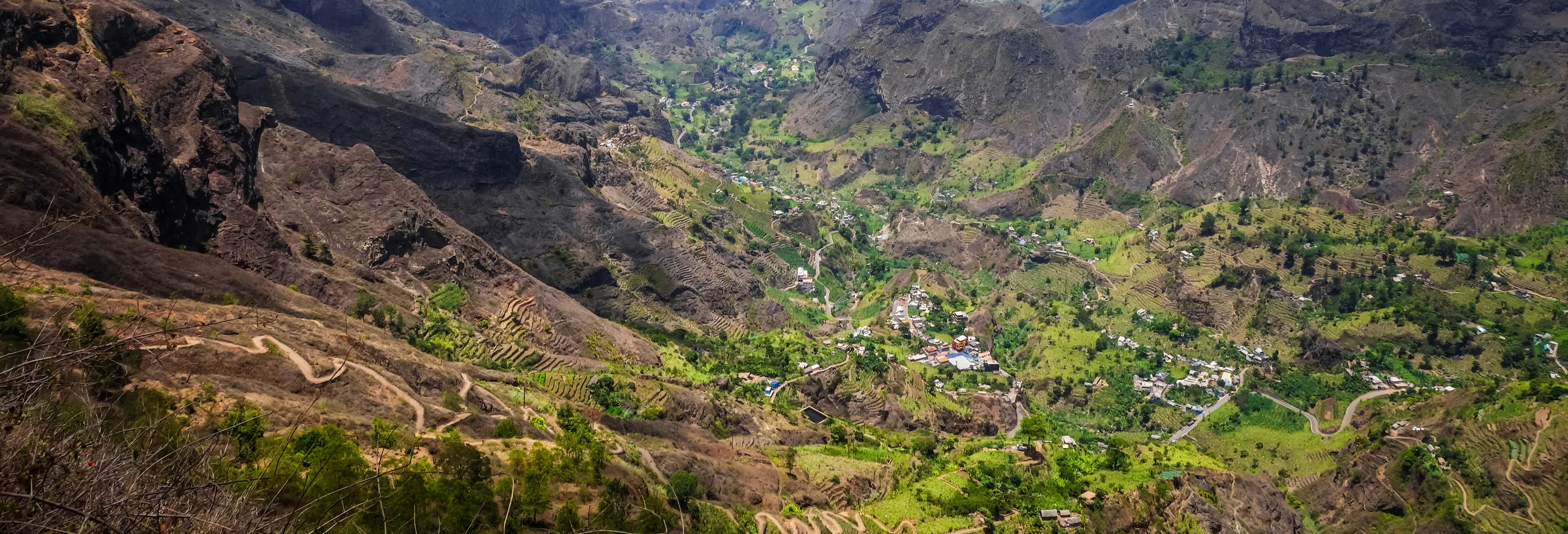 Senderismo por el valle de Paúl