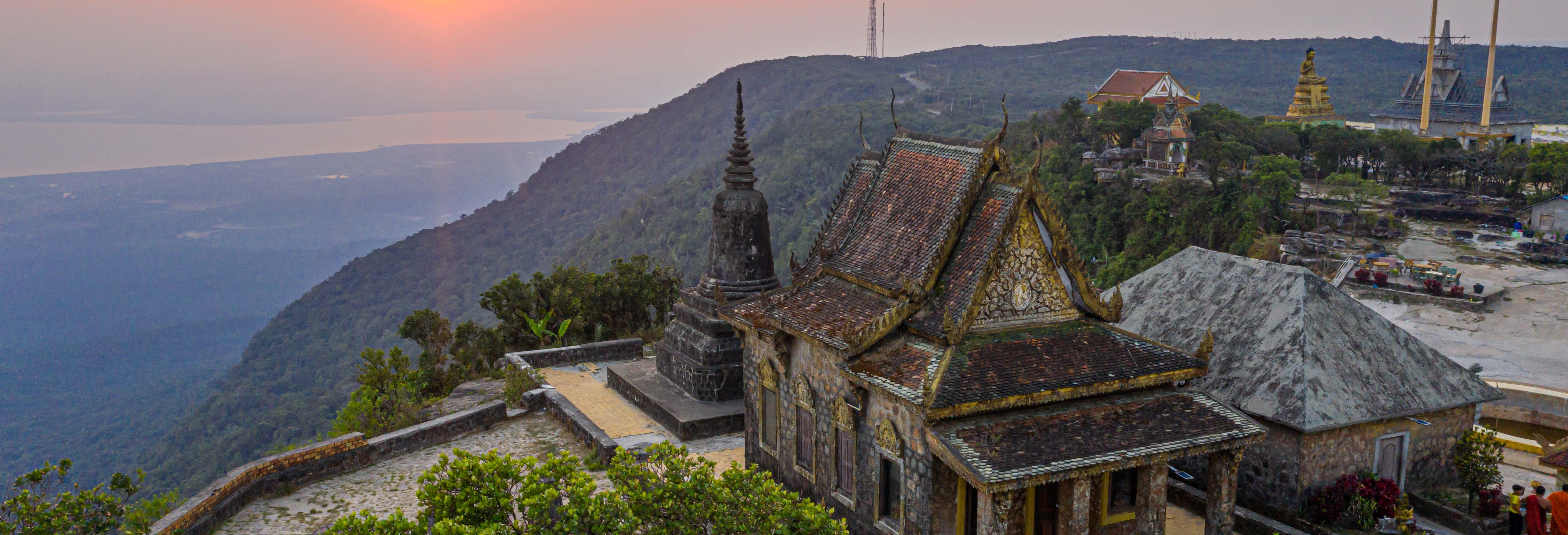 Tour de tuk tuk ao entardecer