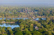Giro in elicottero su Siem Reap