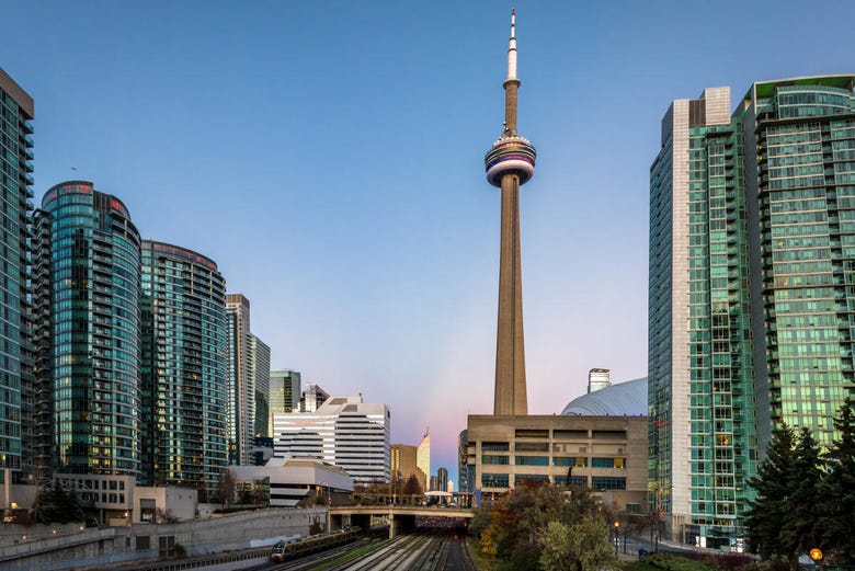 La CN Tower, uno dei simboli di Toronto