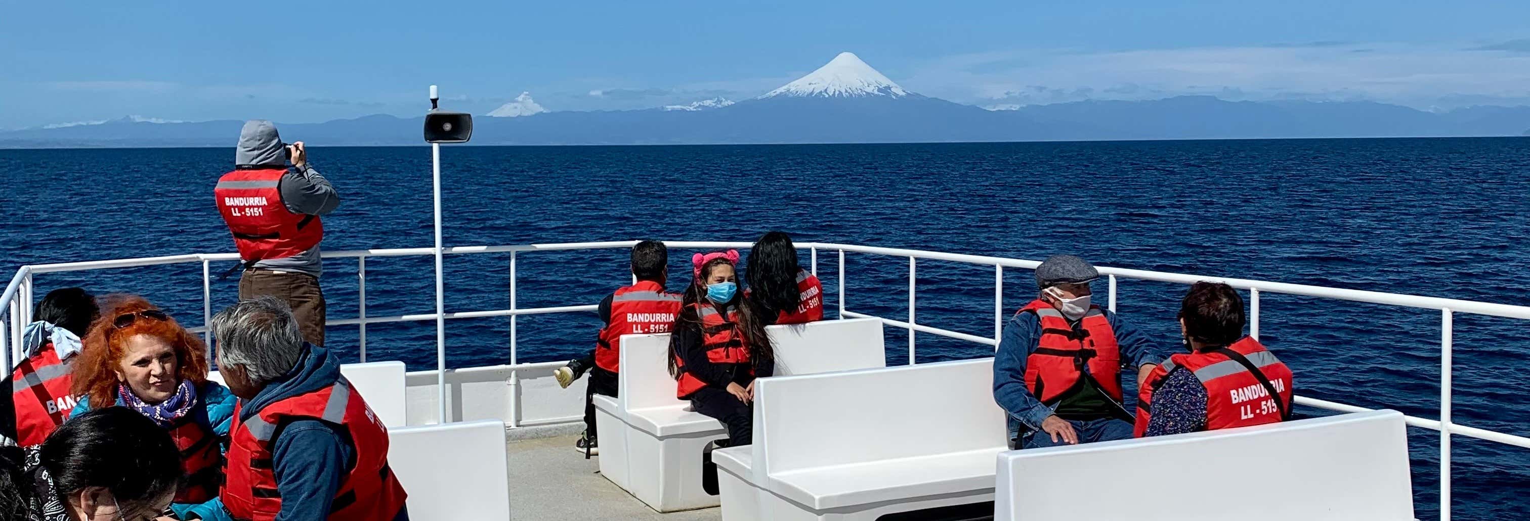 Paseo en barco por el lago Llanquihue