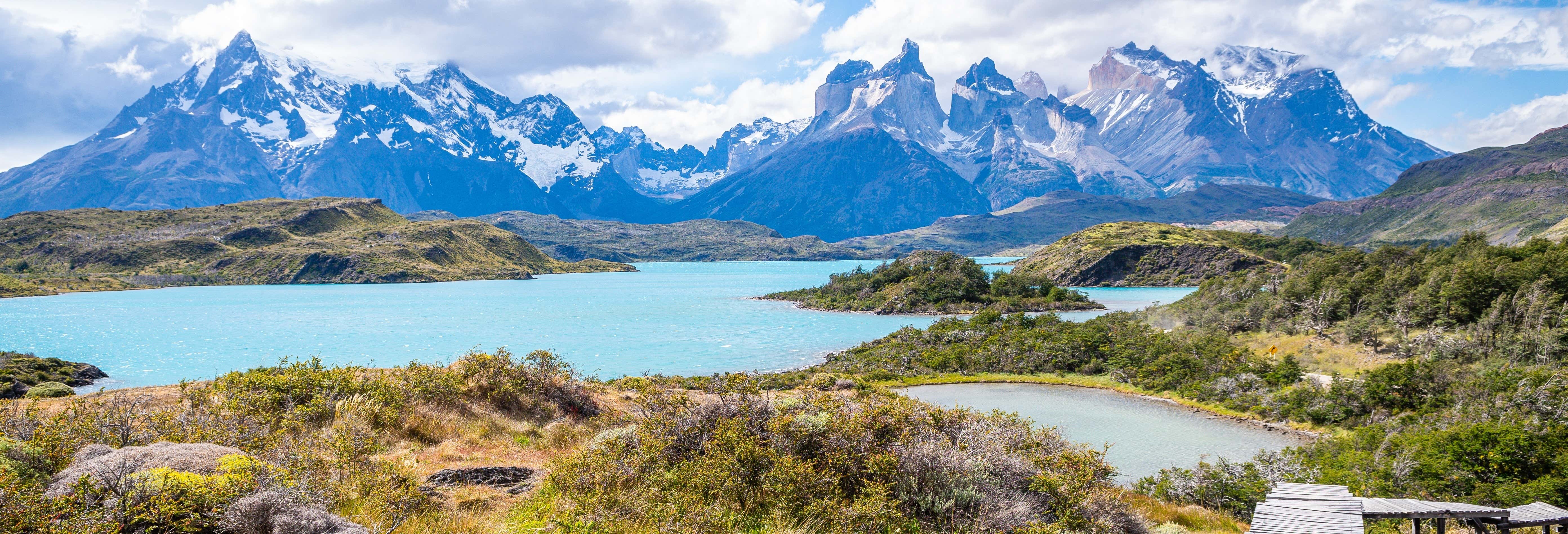 Excursión a Torres del Paine + Paseo en barco por el lago Grey