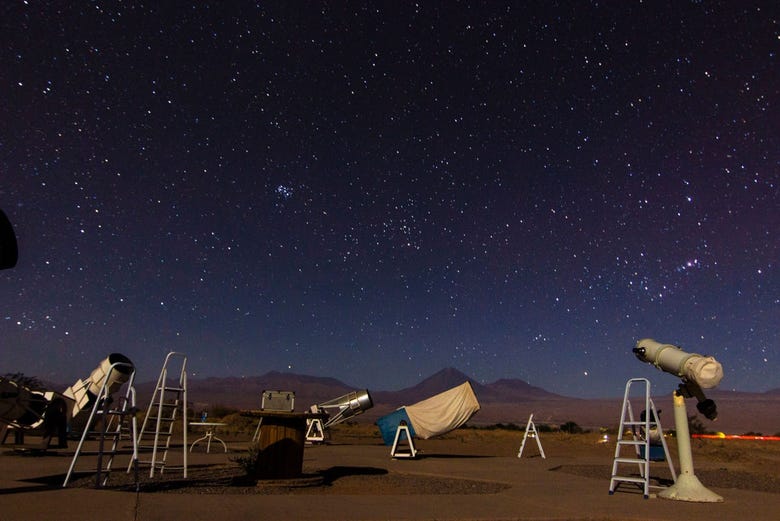 Telescópios no deserto do Atacama