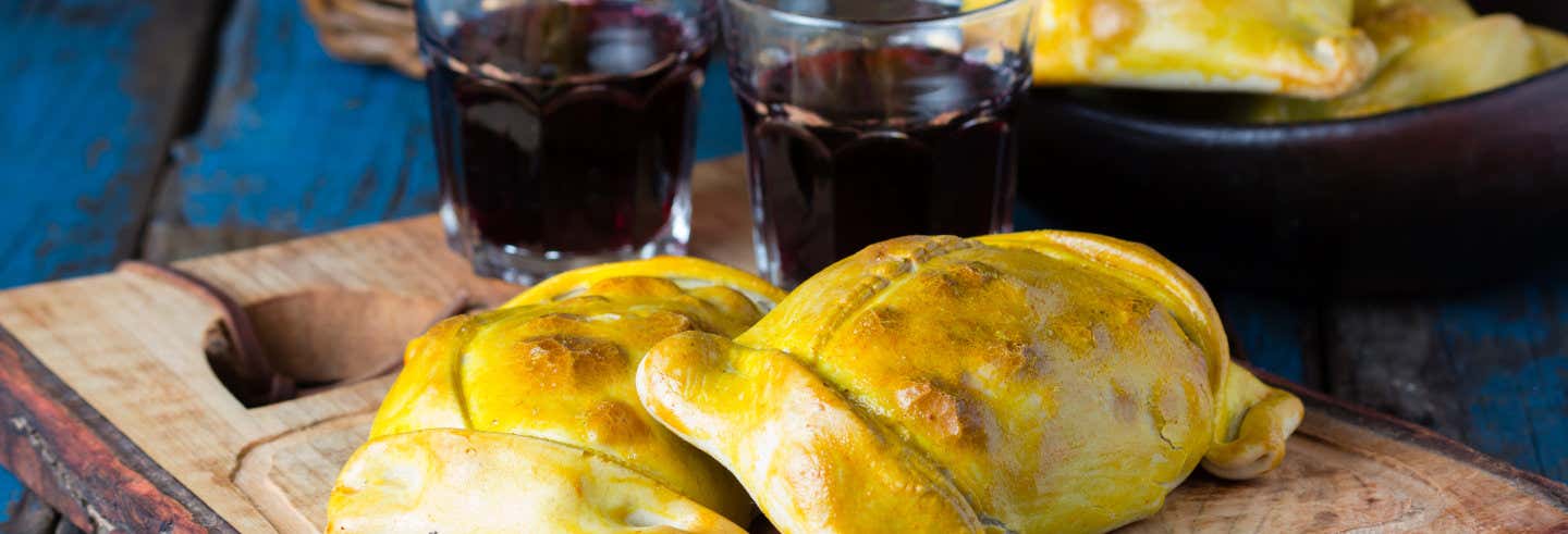 Clase de cocina chilena con comida