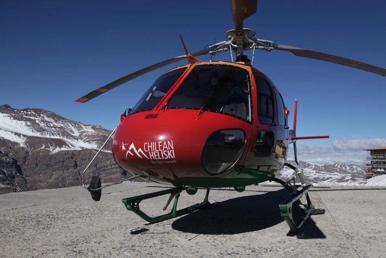 Helicopter in Valle Nevado