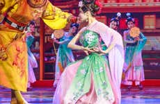 Tangle Palace Dinner & Show