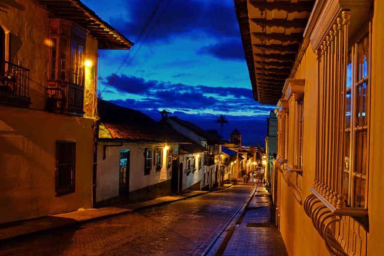 Tour nocturno por Bogotá Reserva online en