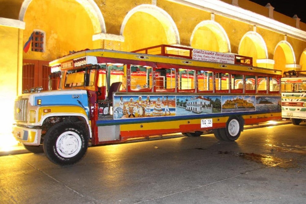 Tour en chiva rumbera por Cartagena
