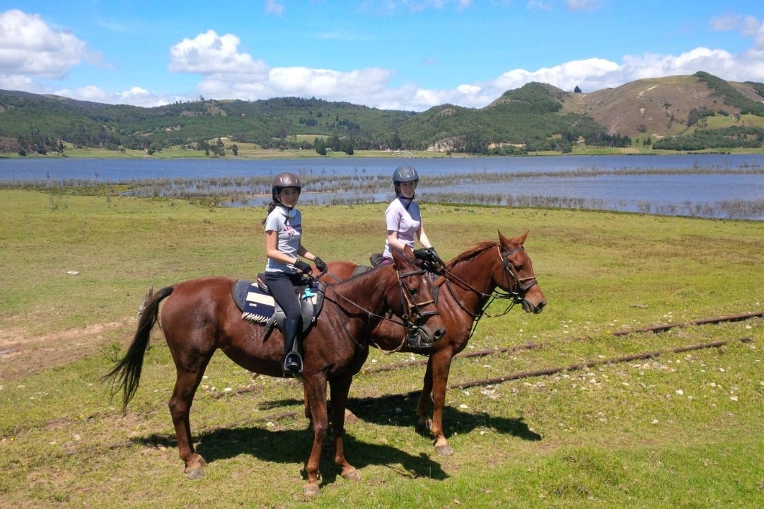 Excursión a caballo a la laguna de Suesca desde Chocontá