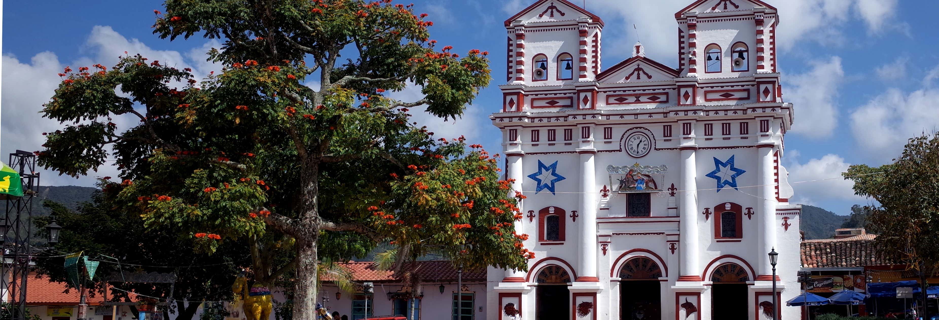 Tour religioso por Guatapé