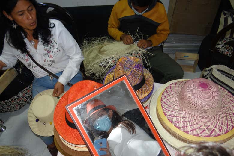 Enjoying the craft workshop - Enjoying the craft workshop