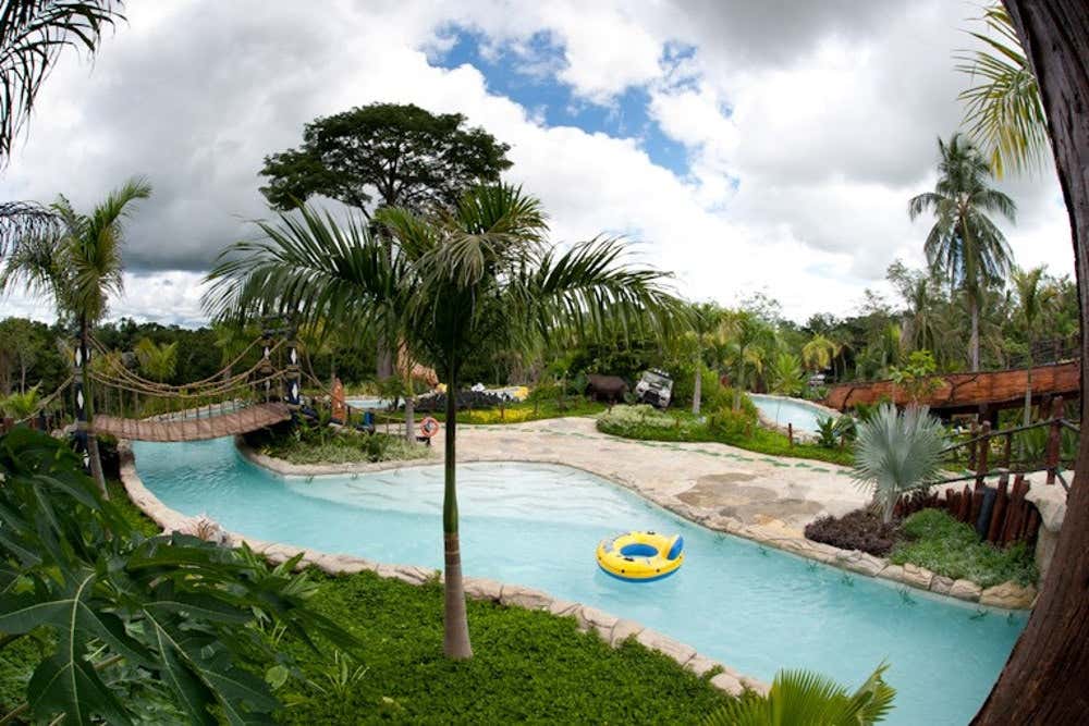 Excursión a la Hacienda Nápoles desde Medellín Excursión a la Hacienda Nápoles desde Medellín