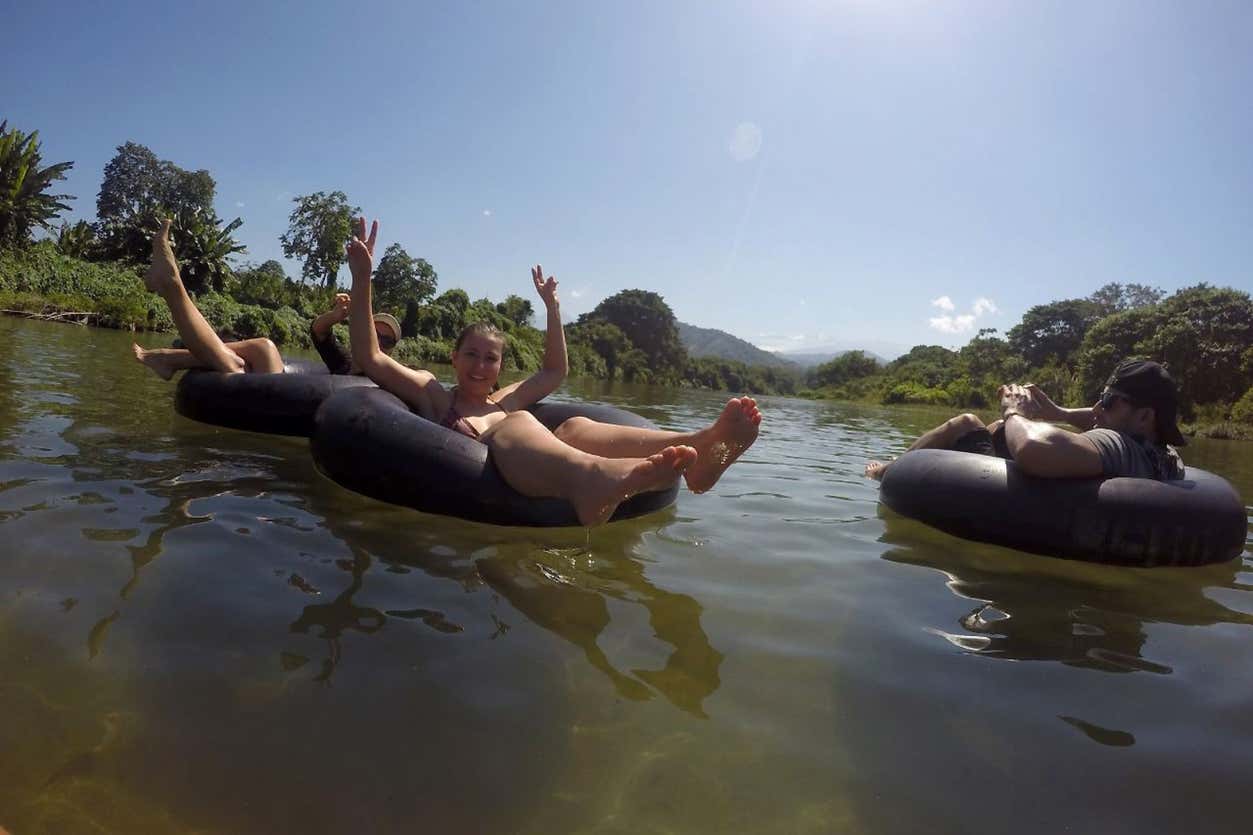 Tubing en el río Don Diego desde Palomino