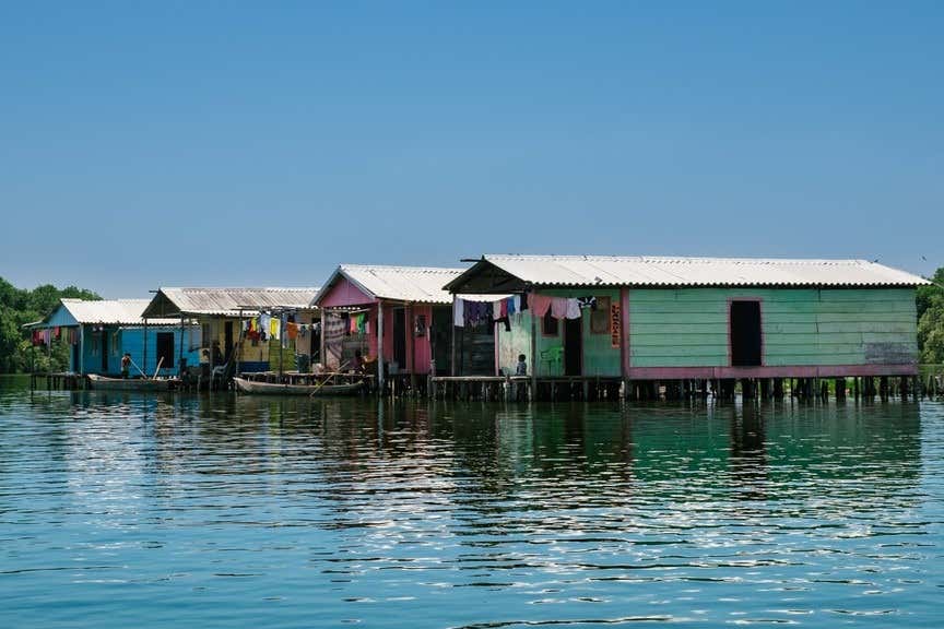 Excursión a los pueblos palafitos de Ciénaga desde Santa Marta
