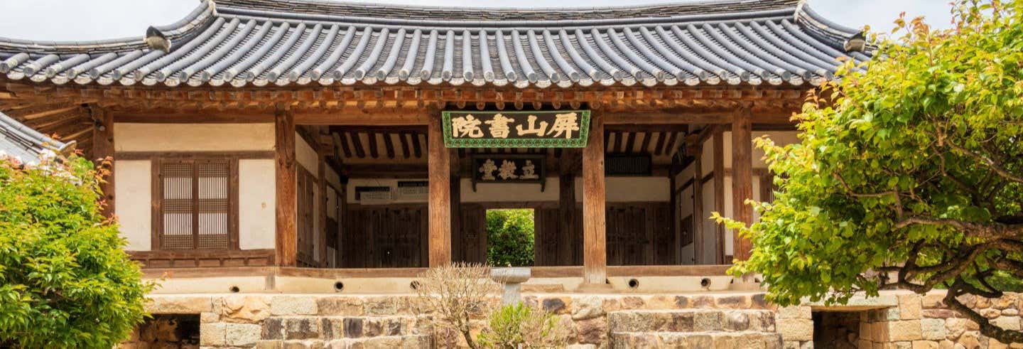 Tour por aldea Hahoe, acantilado Buyongdae y Byeongsan Seowon