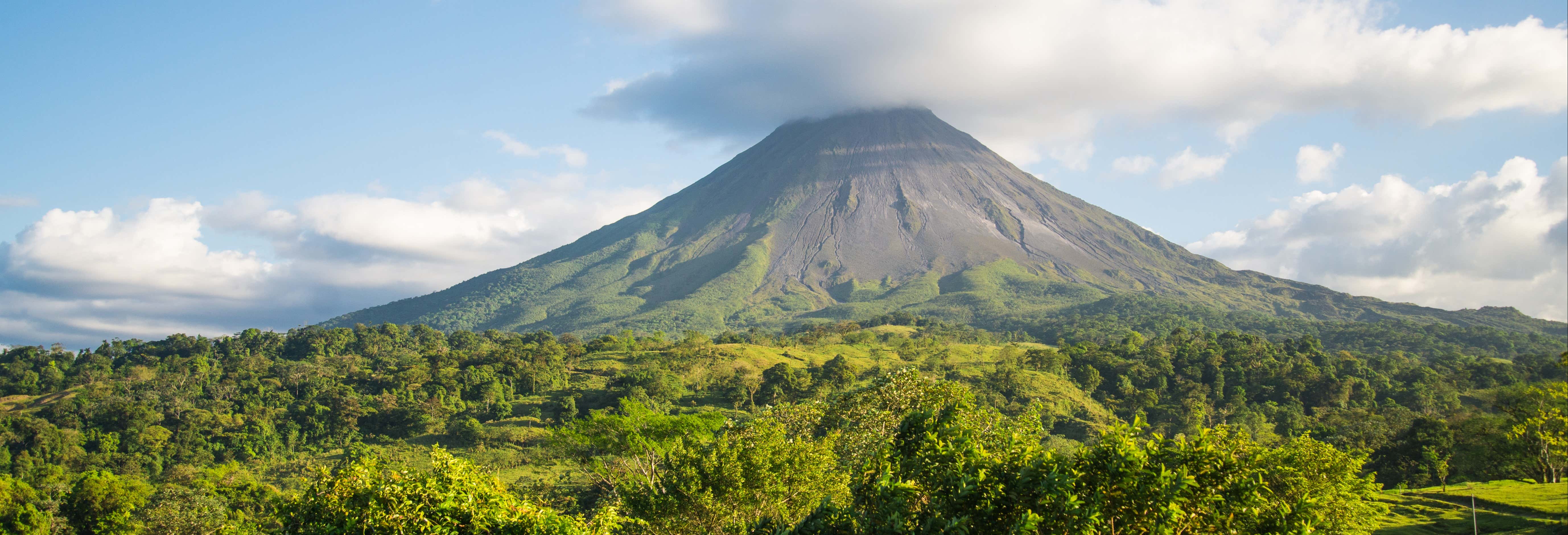 Excursión al Parque Ecológico Volcán Arenal desde La Fortuna