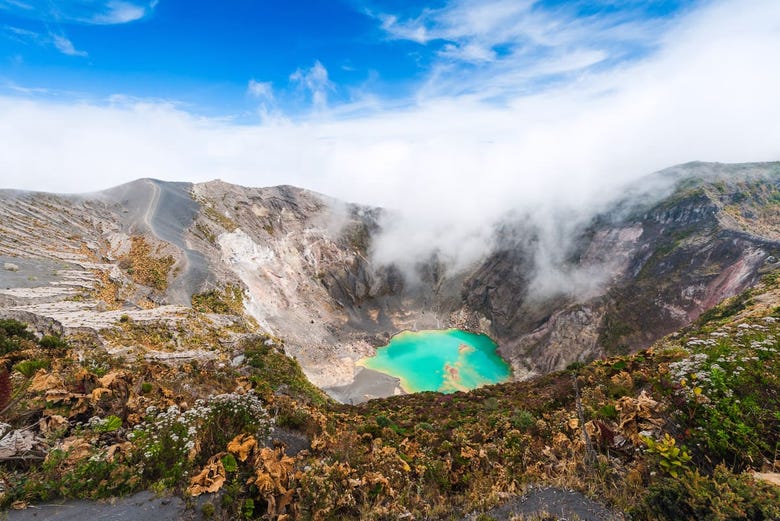 Vista del Lago Verde del Volcán Irazú