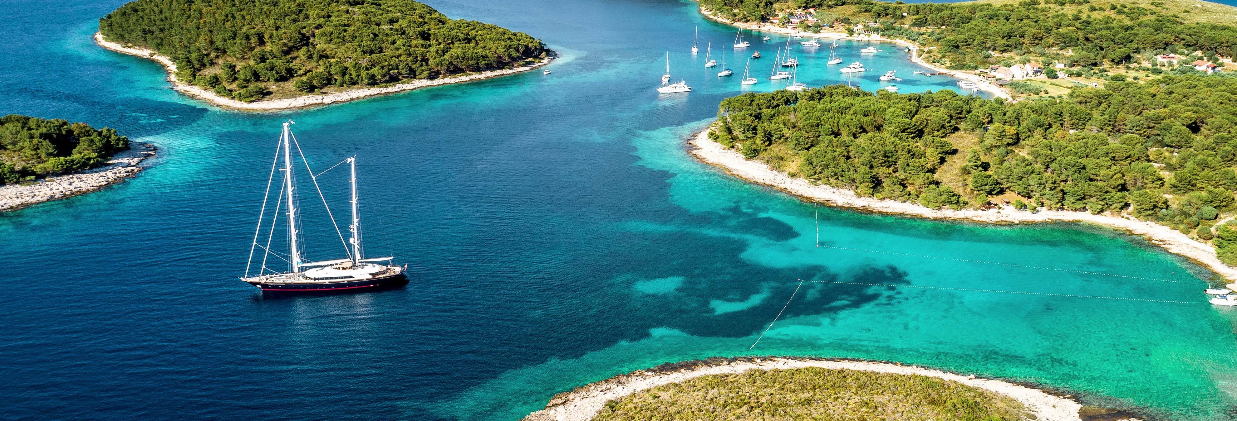 Excursión a la Gruta Azul, Hvar e islas Pakleni