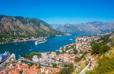 Excursão à baía de Kotor