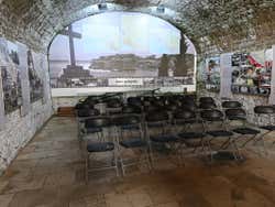 Sala audiovisual do museu