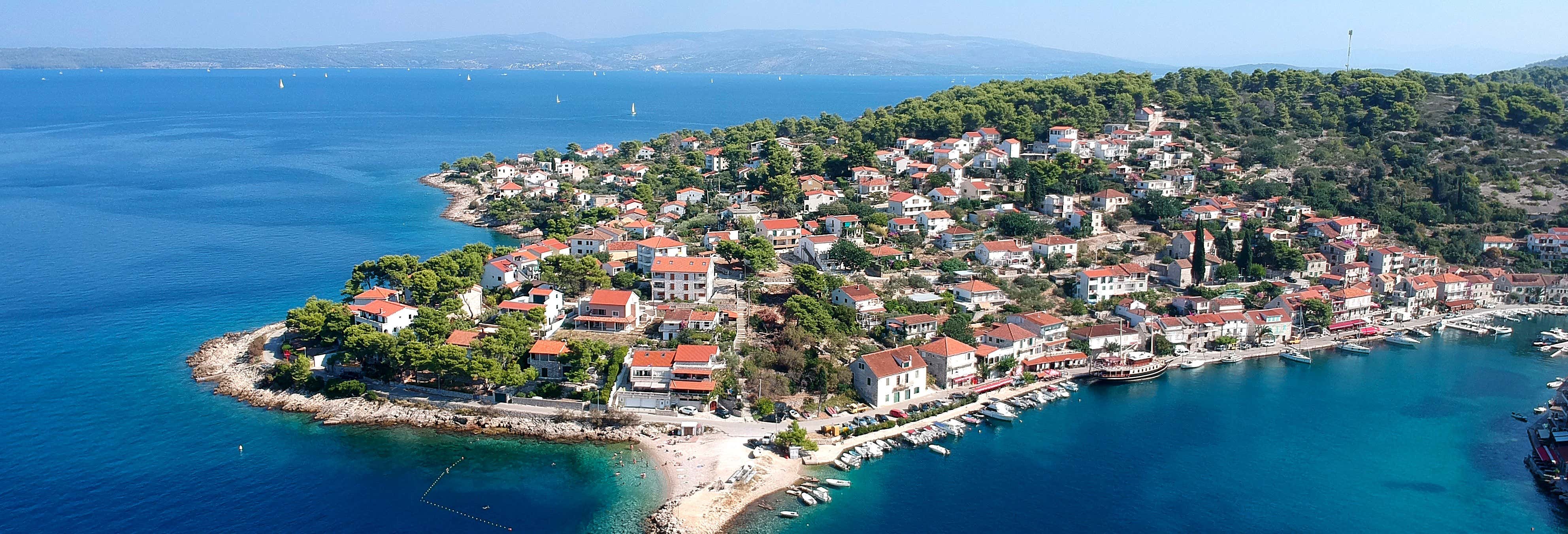 Excursión a las islas de Brac y Solta en barco desde Split