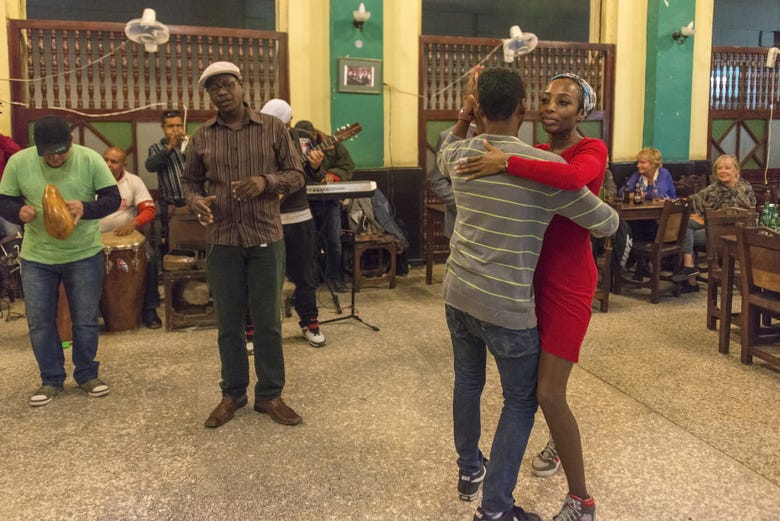 Dancing the night away in Havana